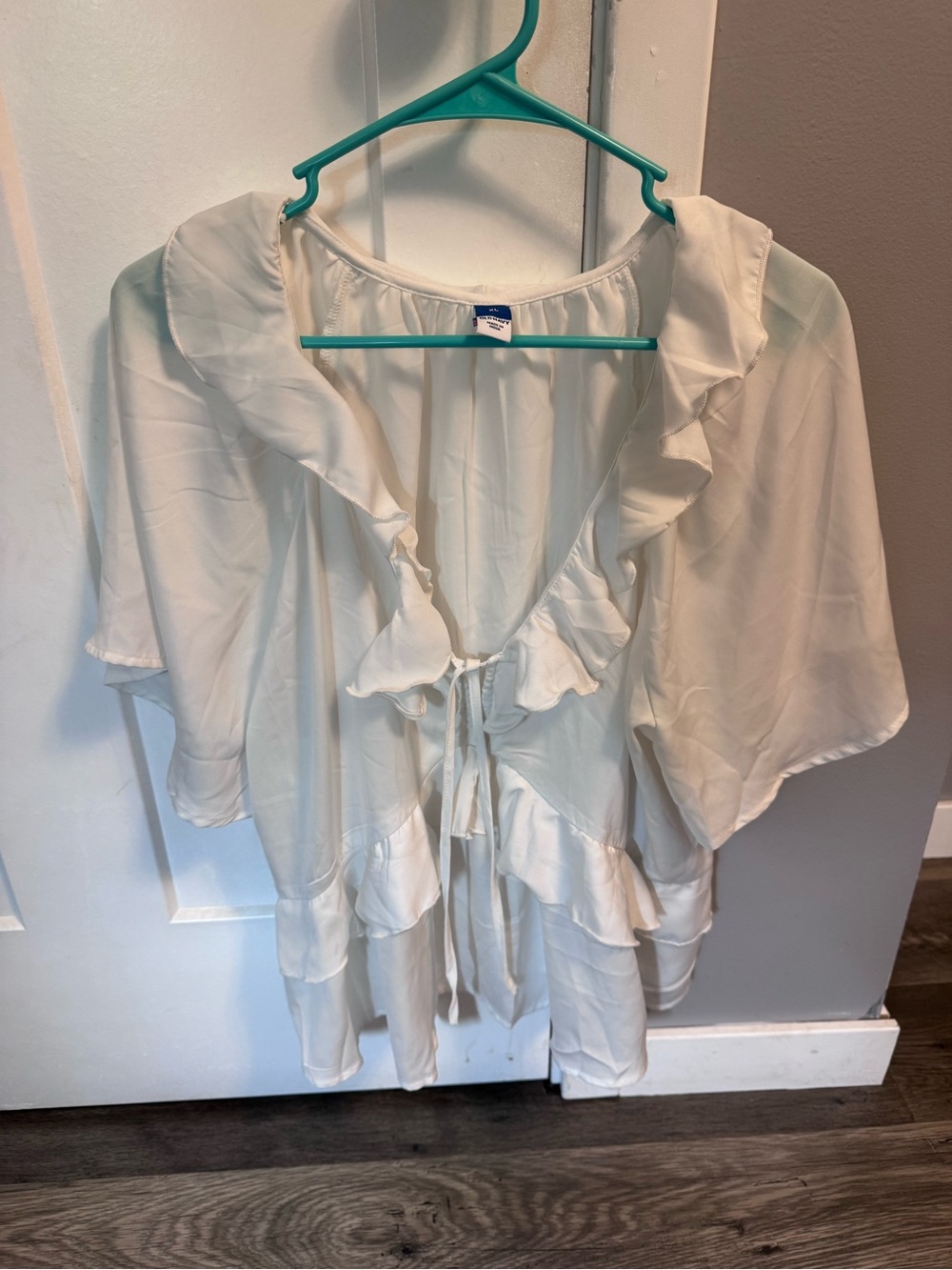Women's White Ruffle Tie-Front Top